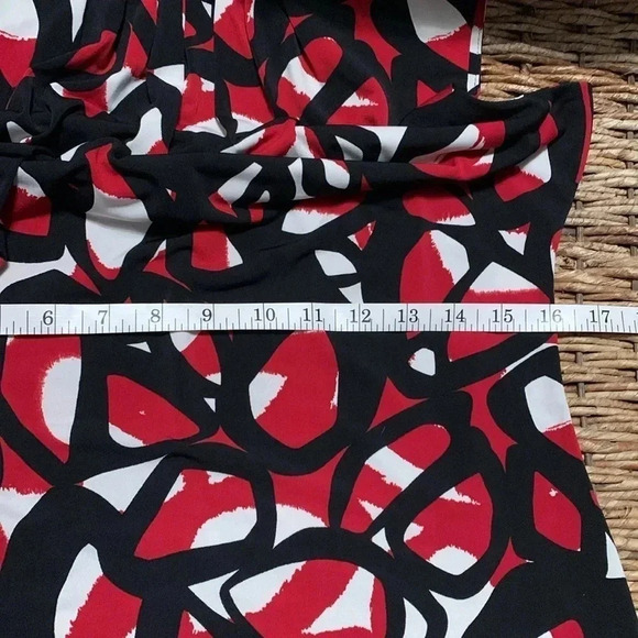 Calvin  Klein Petite Medium MP - Picture 8 of 10